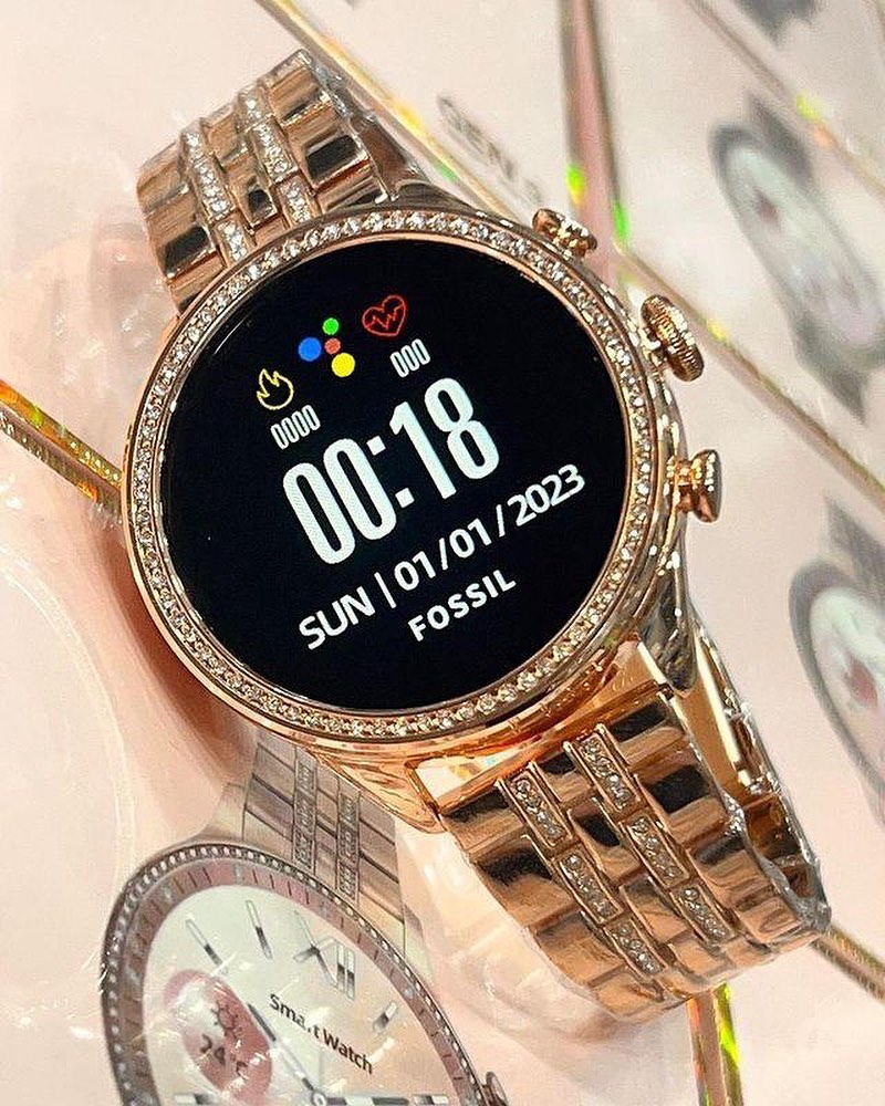 Round Rose Gold Gen 9 Dia mond Edition Smartwatch Smartwatch (Rose Gold Strap)