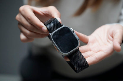 Luxury Titanium Milanese Loop / Compatible For Apple Watch