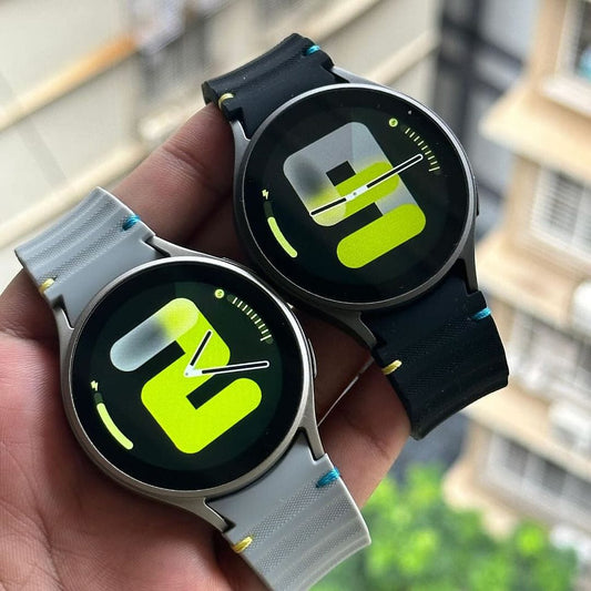 Watch J7 galaxy